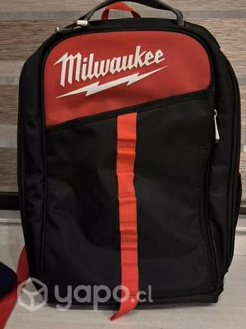 Mochila Milwaukee