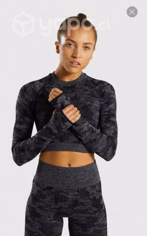 Conjunto deportivo camo