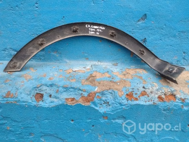Moldura trasera izq Chevrolet combo van 2004-2012 - Imagen 7