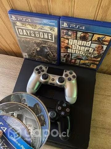 PS4 Slim 1 TB, 2 mandos y 5 juegos - Imagen 2