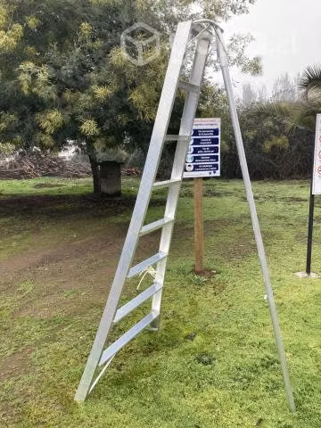 Escaleras de aluminio para cosechas