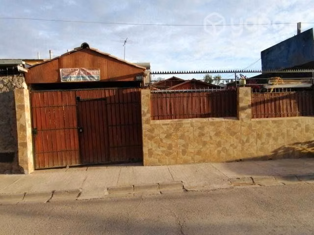 Hermosa Casa en La Comuna de El Bosque