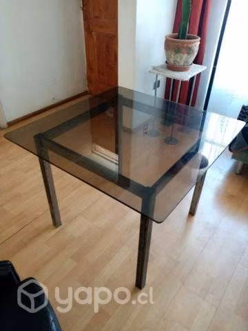 Mesa de comedor baja