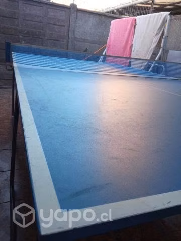 Mesa de ping pong + 2 paletas