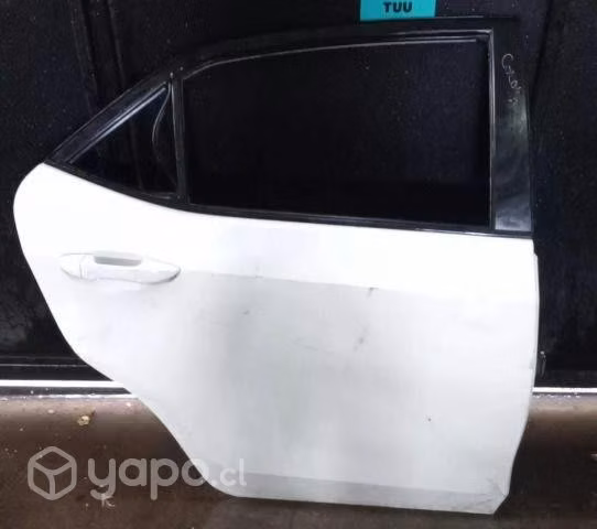 Puerta Trasera Derecha Toyota Corolla 2016