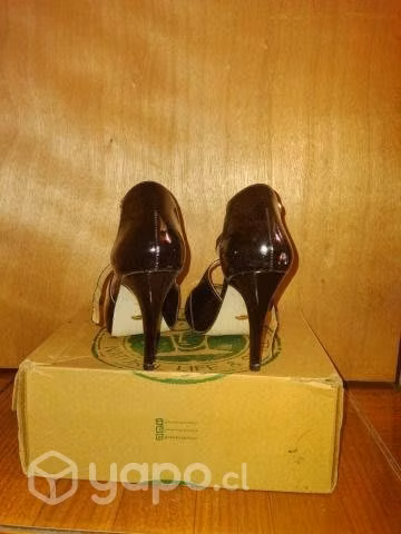 Tacones Gacel de charol cuero - Imagen 3