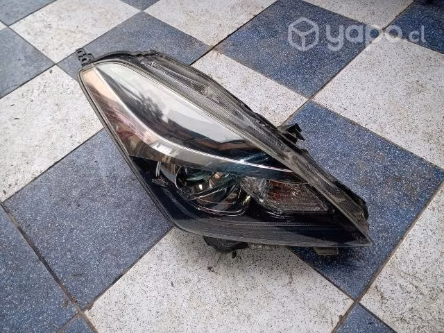 Suzuki Baleno 2018 derecho original led