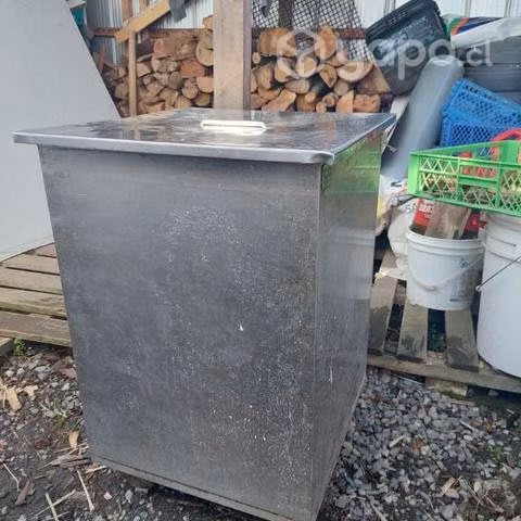 Caja acero inoxidable grande
