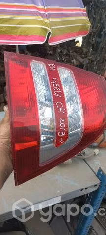 Foco trasero derecho geely ck 2014