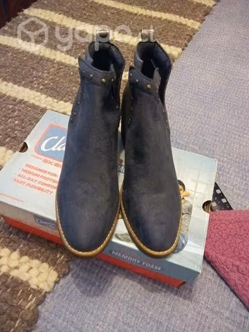 Botines. Numero 39. Gris con plomo - Imagen 2
