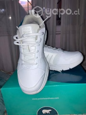 Zapatos clinicos
