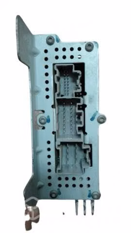 Amplificador Chevrolet Camaro año 2010/2015 - Imagen 2