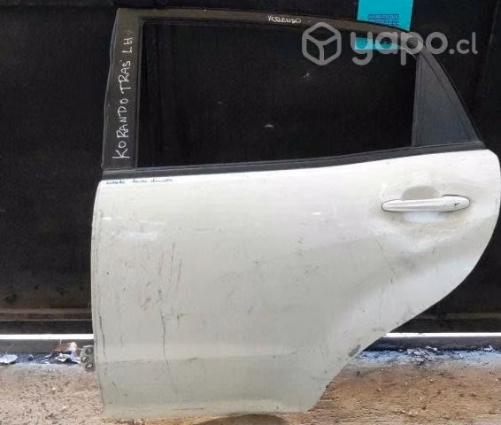 Puerta trasera izquierda ssangyong korando