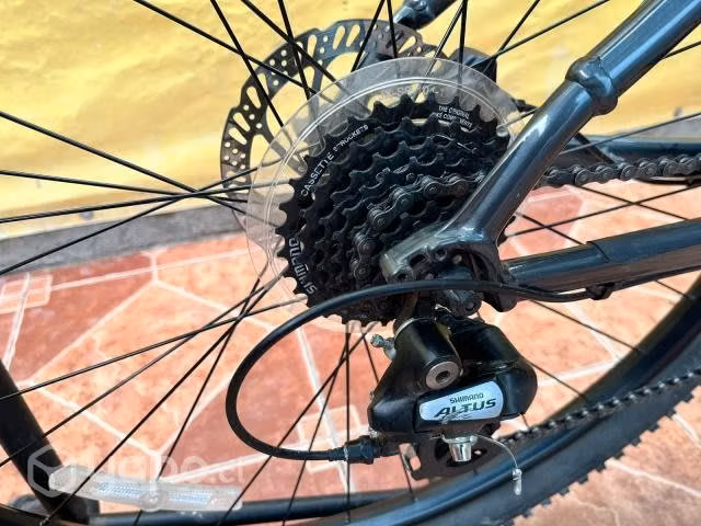 Trek marlin 5 aro 29 año 2022