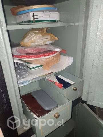 Caja fuerte antigua