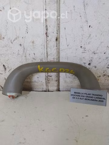 Manilla Pilar Trasero (KGC026) Kia Grand Carnival