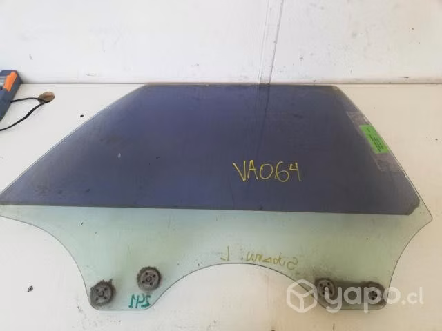 Vidrio Puerta Trasera Derecha (VA064) Subaru Legac