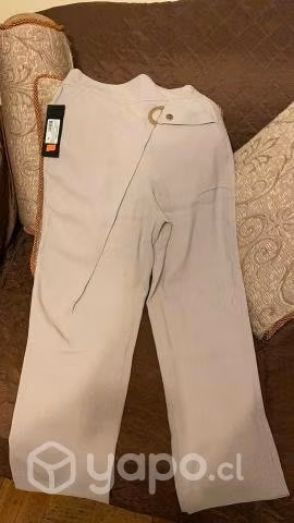 Pantalon Marca Marciano linea premier de Guess