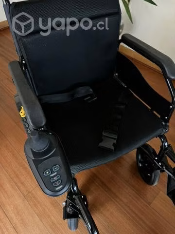 Silla de ruedas eléctrica casi nueva
