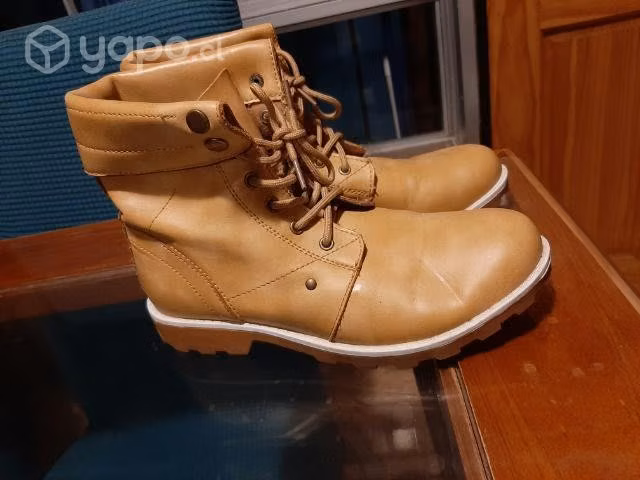 Botines marrón claro beige