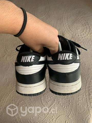 Nike Dunk Low Black And White 9,5 US - Imagen 3