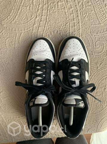 Nike Dunk Low Black And White 9,5 US - Imagen 4
