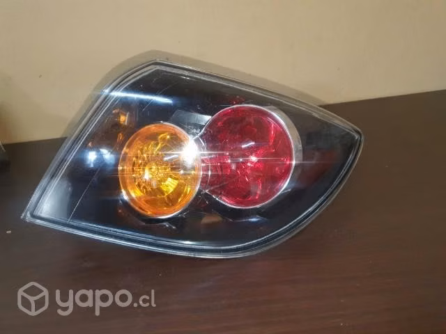 Foco trasero mazda 3 hb 04-09 derecho