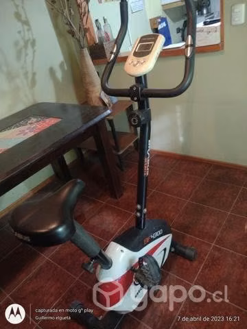 Bicicleta elíptica poco uso mucho tiempo guardada