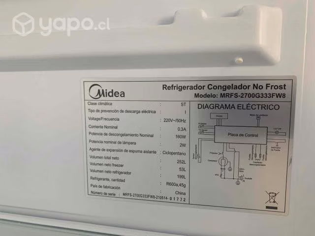 Refrigerador No Frost marca Midea, 252 lt