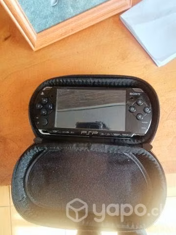 PSP Slim .casi nueva x renovación