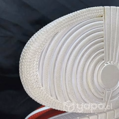 Jordan 1 Low Chicago Flip