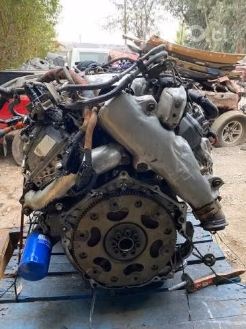 Motor completo Express Duramax 2012