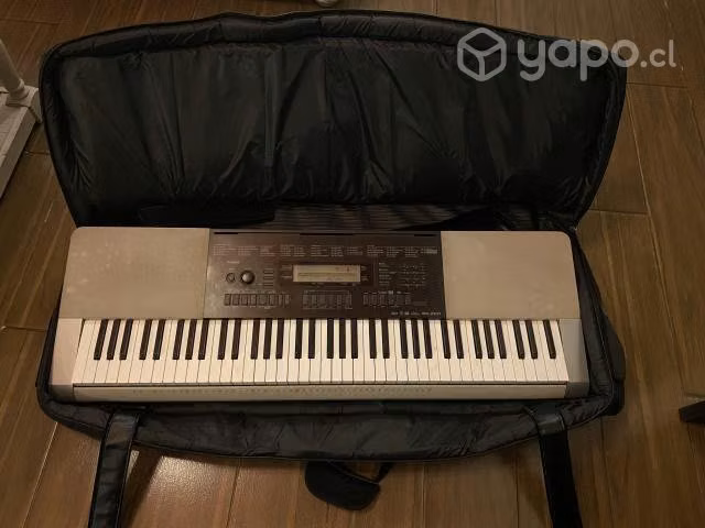 Teclado casio WK-220, 76 teclas Incluye Funda