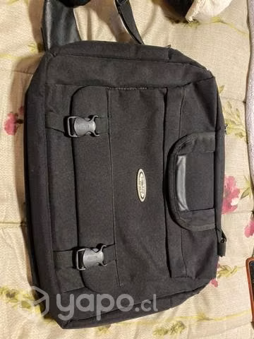 Bolso tipo maletín Head