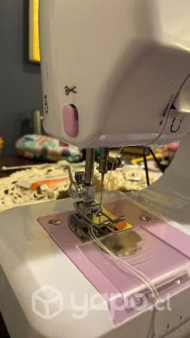 Máquina de cocer portátil nueva
