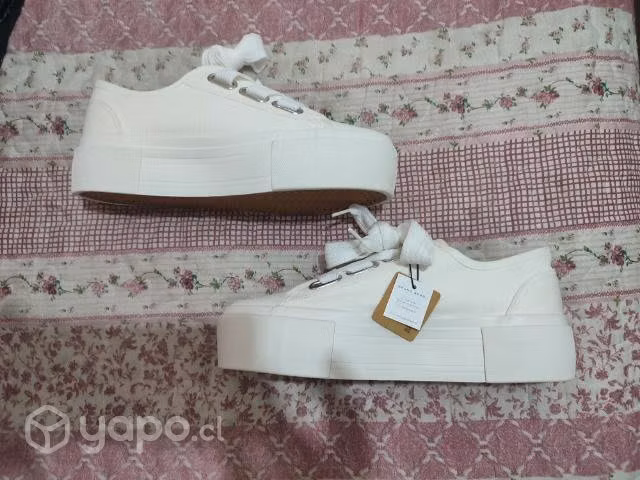 Zapatillas nuevas
