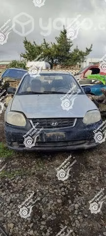 Óptico izquierdo Hyundai Accent Prime 2004