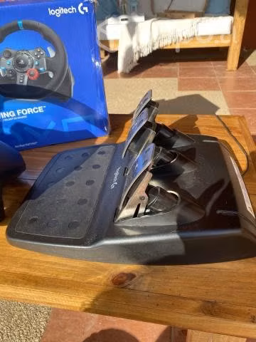 Volante logitech g29 driving force ps4 poco uso