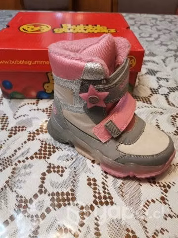Botitas niña con luces 26