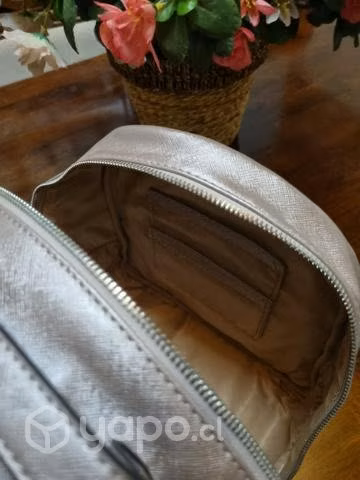 Mochilas GUESS - Imagen 5