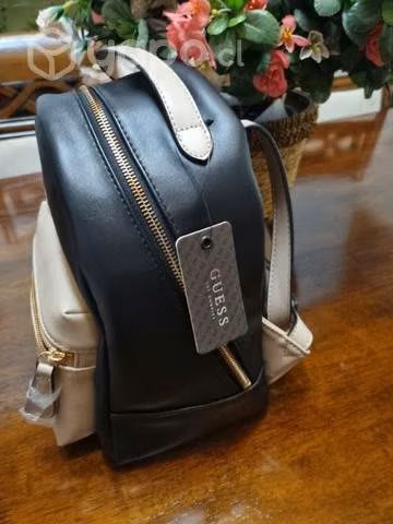 Mochilas GUESS - Imagen 2