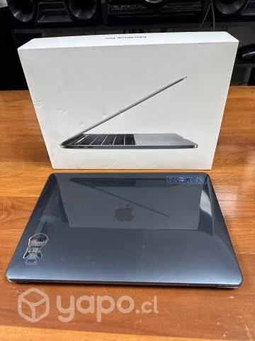 Apple MacBook Pro 13" Core i5 8GB RAM- 256GB SSD