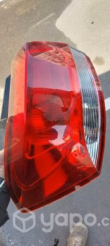 Foco trasero izquierdo Chevrolet spin - Imagen 4