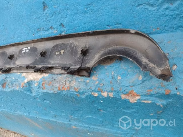 Moldura de parachoque trasero Hyundai santa fe 08 - Imagen 5