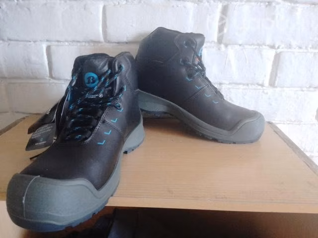 Zapatos de seguridad 42