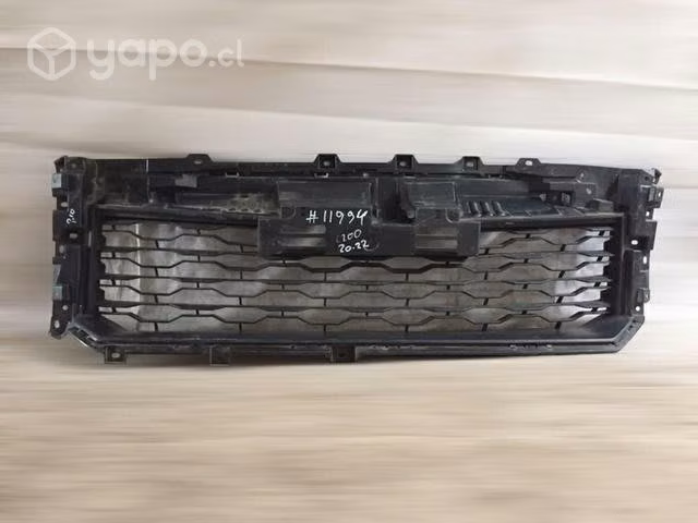 Rejilla Mitsubishi L