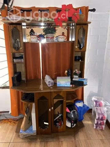 Mueble de madera fina
