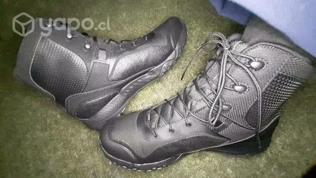Botin UNDER ARMOUR - Imagen 6