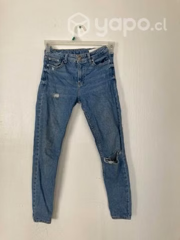 Pantalón talla 38 con abertura