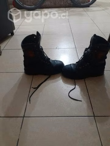 Botas para motosierristas